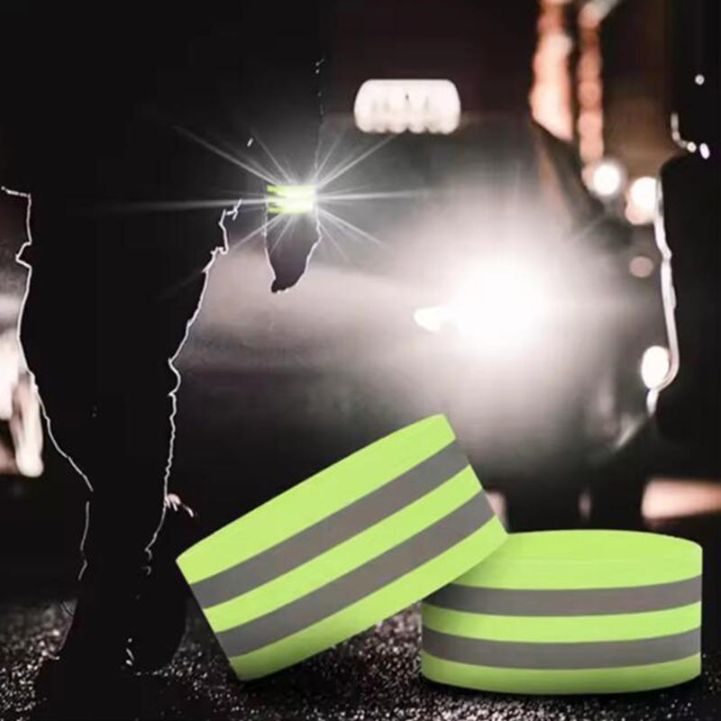 高視認性反射安全バンド調節可能な手首足首脚ストラップ夜間ラン - Running Visibility Gear のレビューと価格