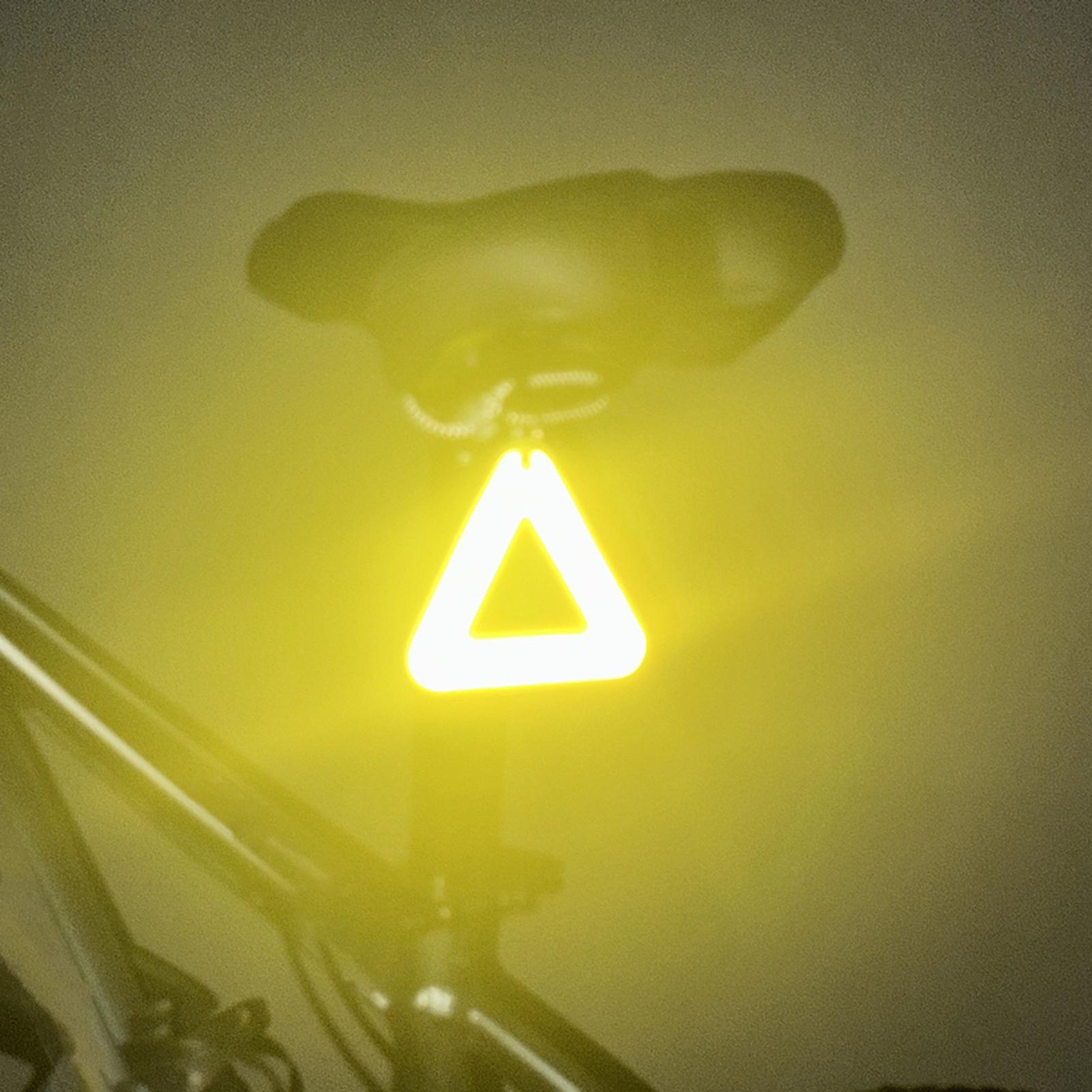 三角形反射ペンダント高視認性安全反射板バイクギア夜間ランニン - Running Visibility Gear のレビューと価格